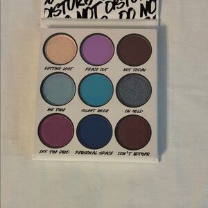BH Cosmetics Bold & Cool Tones Eyeshadow Palette